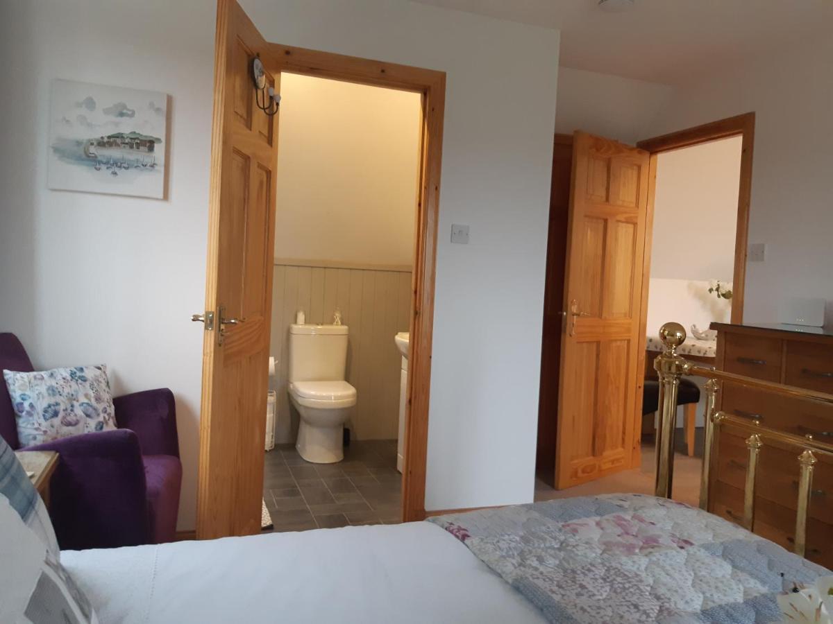 An Cois Na H-Aibhne Apartment Skeabost Екстериор снимка